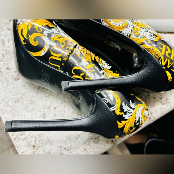 Versace Jean Couture Heels - Picture 4 of 6